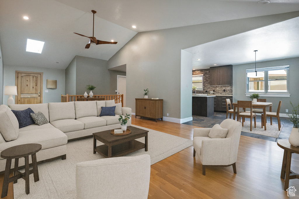 1689 E KIERSTIN PL Salt Lake City, UT 84108