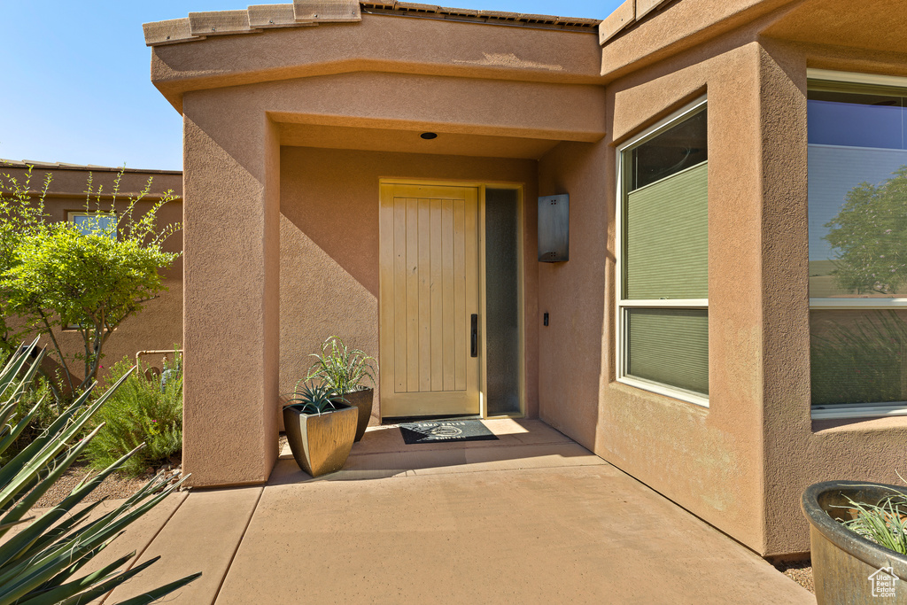 Photo 4 for MLS #2114190 at 2655 W Pioneer Pkwy #2