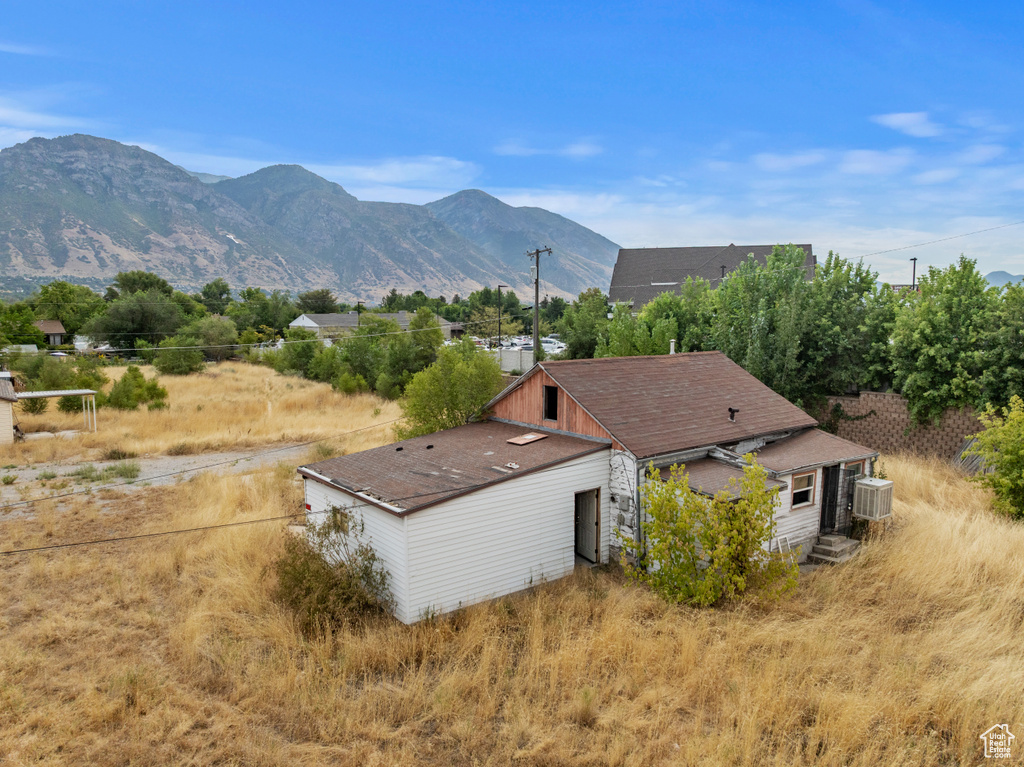 1009 W 2000 ST Provo, UT 84604