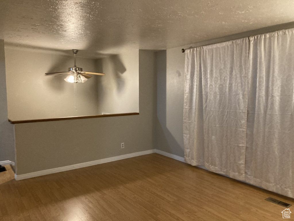 Photo 2 for MLS #2114193 at 7194 S 1380 West