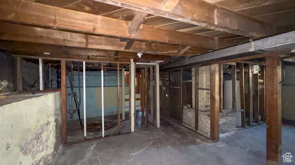 Photo 10 for MLS #2114199 at 126 E 400 North