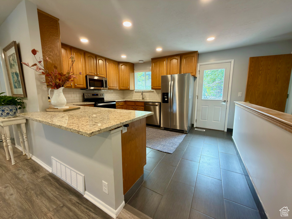 Photo 8 for MLS #2114200 at 1460 E Amalfi Ave