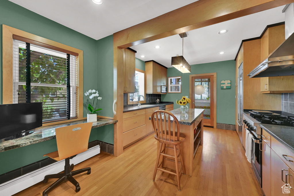 928 S 1500 ST Salt Lake City, UT 84105