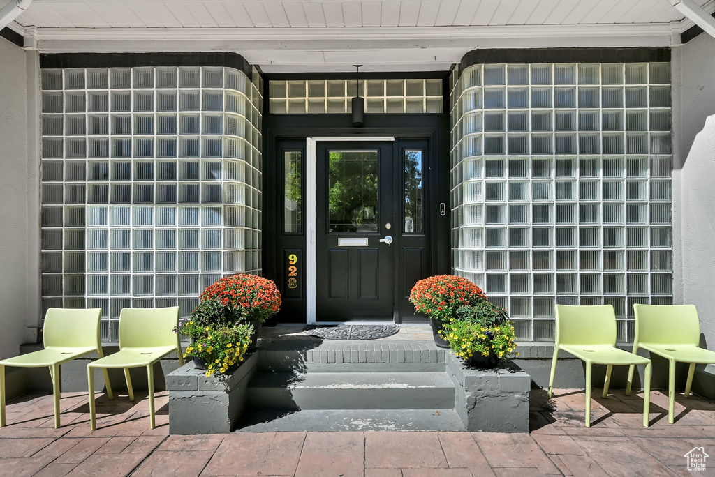 928 S 1500 ST Salt Lake City, UT 84105