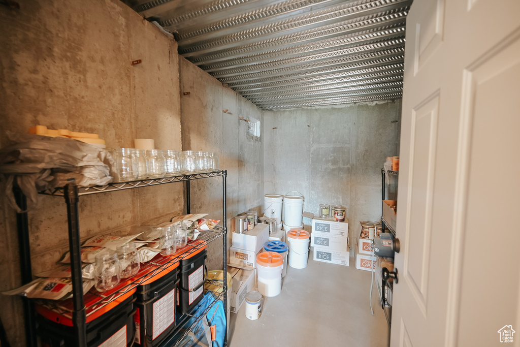 3689 W 2400 S Taylor, UT 84401
