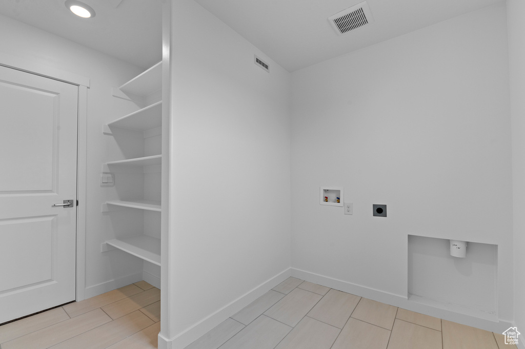Photo 12 for MLS #2114224 at 842 N Chillingham Dr #172