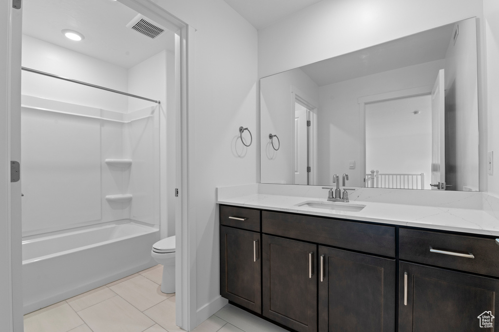 Photo 14 for MLS #2114224 at 842 N Chillingham Dr #172