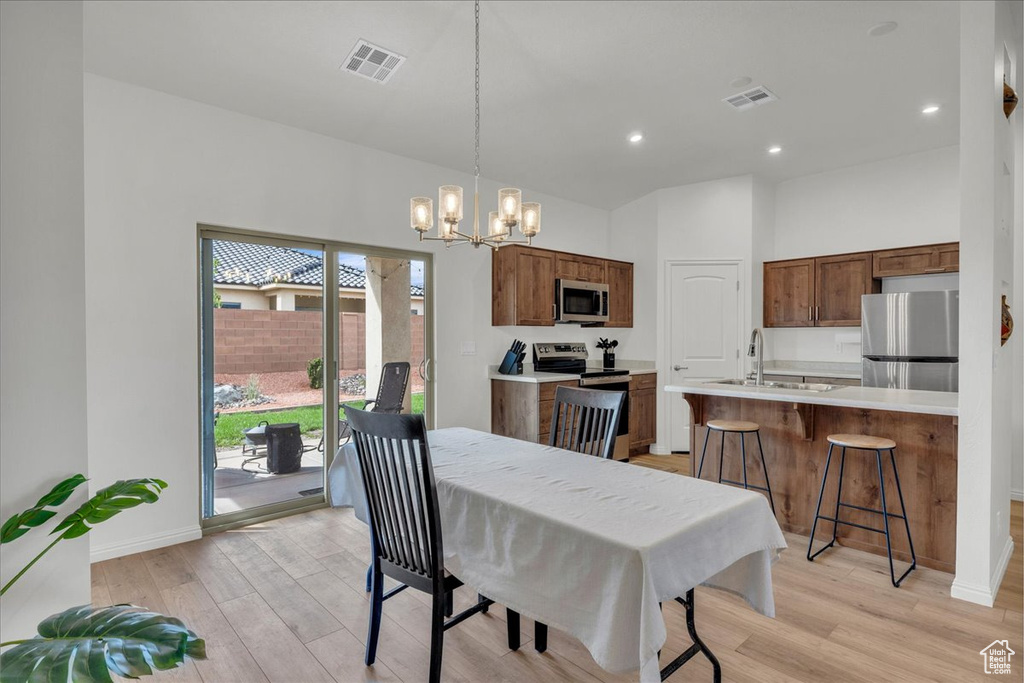 Photo 4 for MLS #2114246 at 4759 W 3080 South
