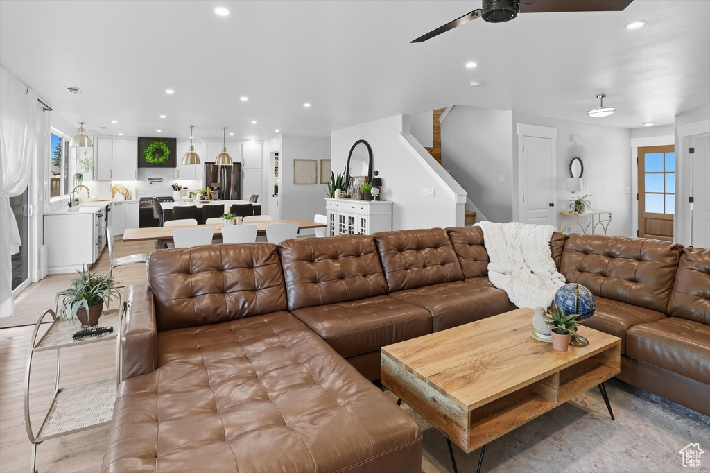 928 S GANDER WAY Lehi, UT 84043