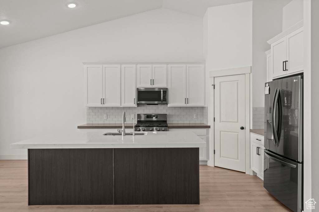 Photo 15 for MLS #2114254 at 85 N Parkside Loop