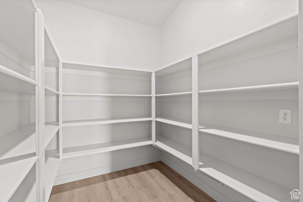 Photo 13 for MLS #2114254 at 85 N Parkside Loop