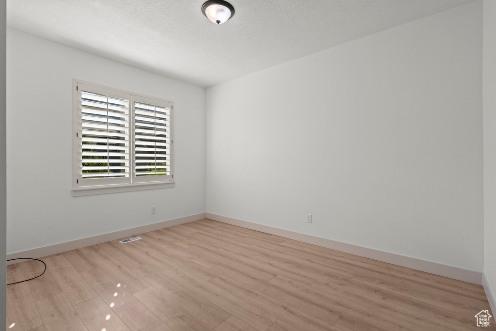 Photo 26 for MLS #2114254 at 85 N Parkside Loop