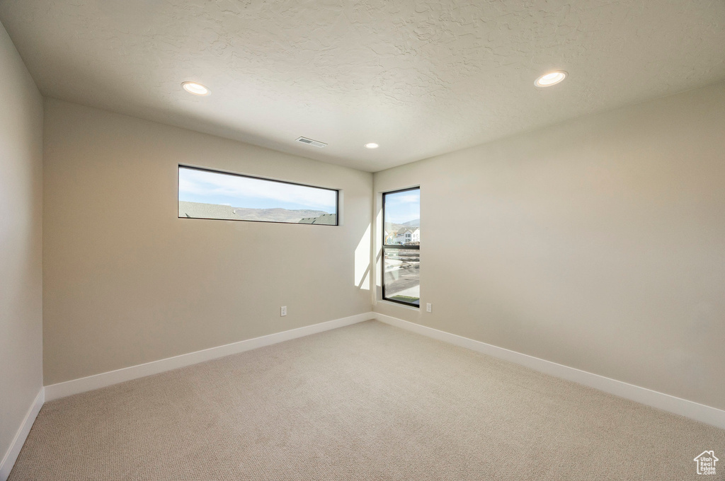 Photo 22 for MLS #2114258 at 2832 E Hayloft Ln #214