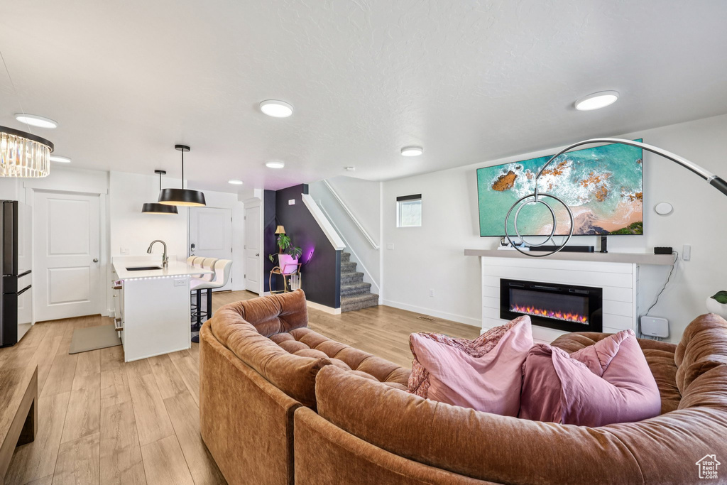 Photo 5 for MLS #2114260 at 8553 W Bowie Dr