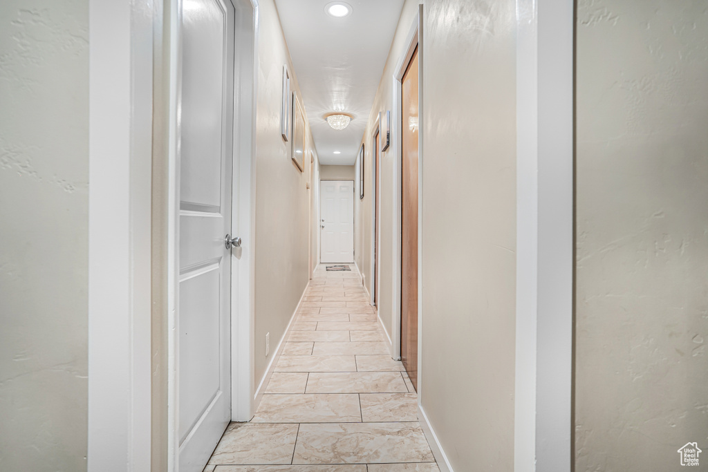Photo 8 for MLS #2114261 at 45 W Crystal Ave