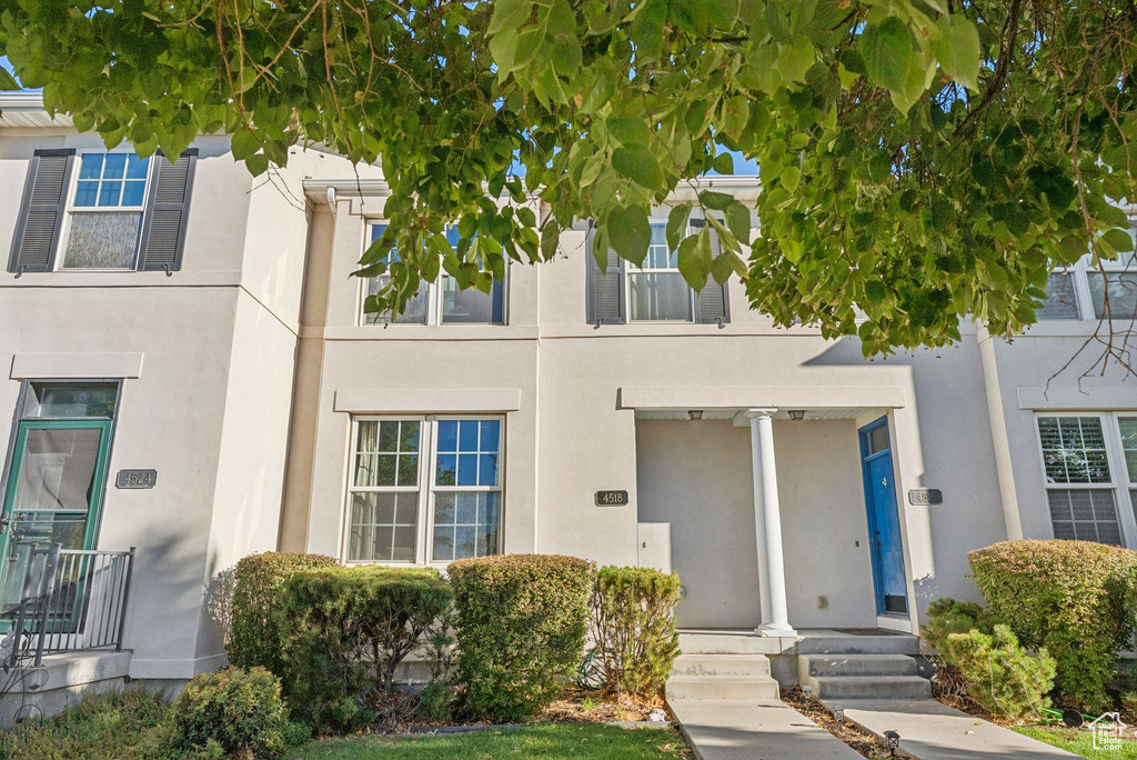 4518 W CAVE RUN LN South Jordan, UT 84095