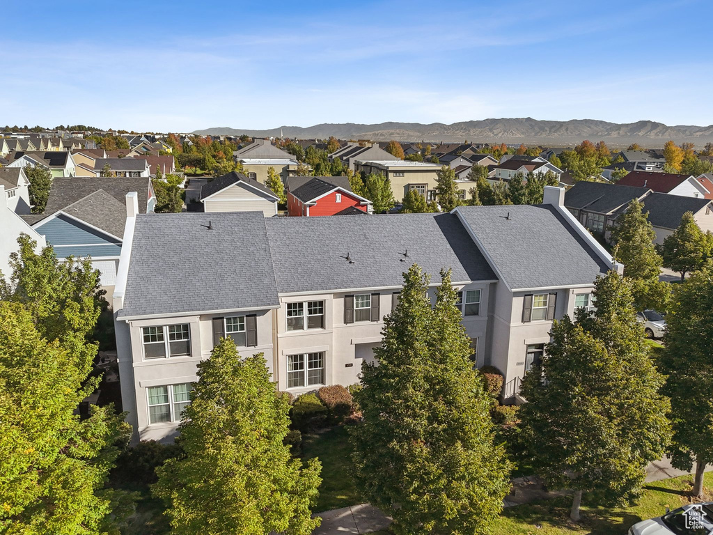 4518 W CAVE RUN LN South Jordan, UT 84095