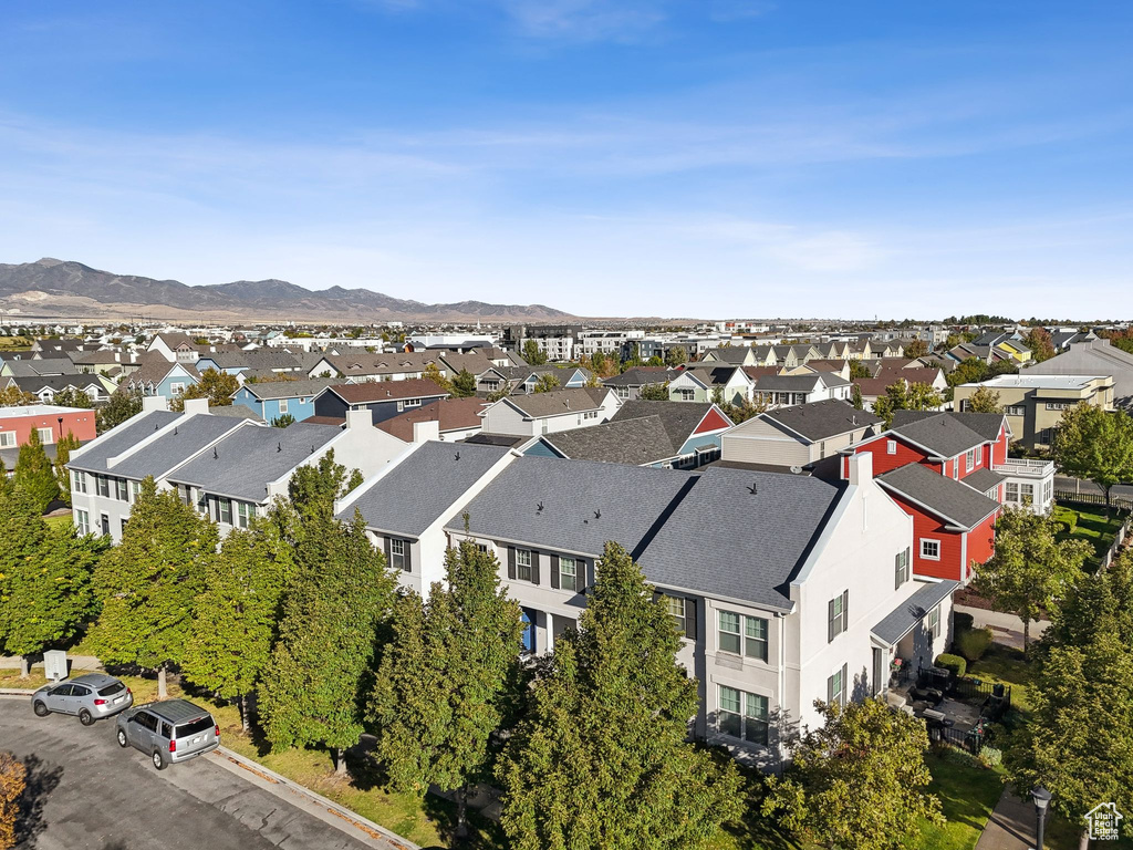 4518 W CAVE RUN LN South Jordan, UT 84095