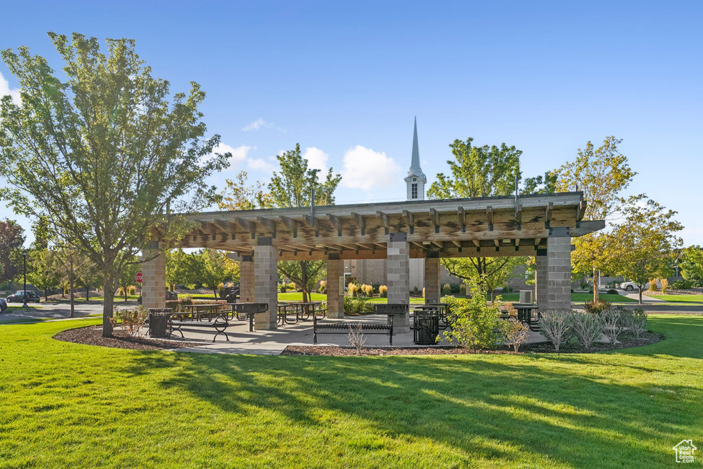 4518 W CAVE RUN LN South Jordan, UT 84095