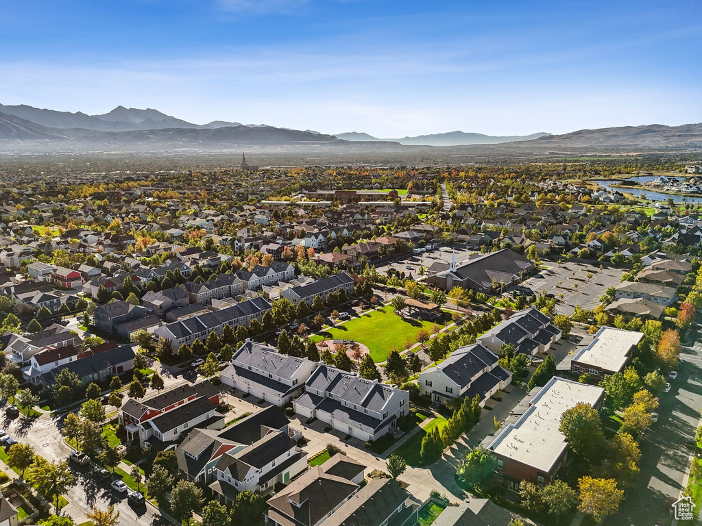 4518 W CAVE RUN LN South Jordan, UT 84095