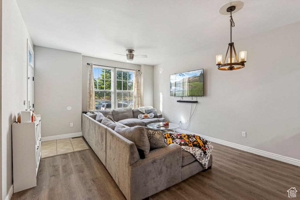 4518 W CAVE RUN LN South Jordan, UT 84095