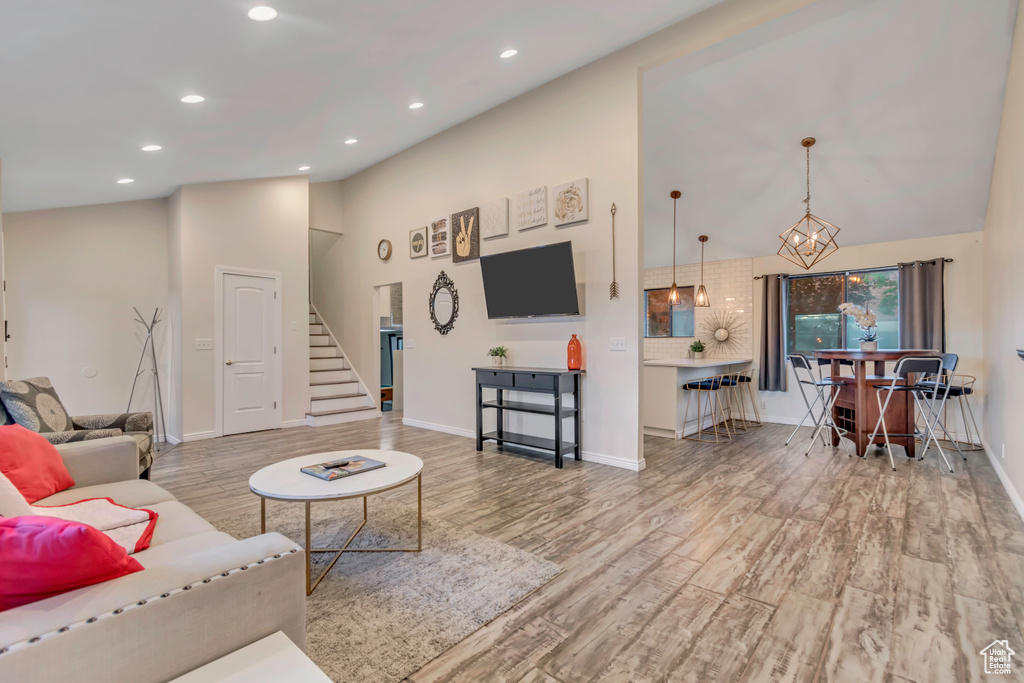 752 E CHAD CIR Midvale, UT 84047