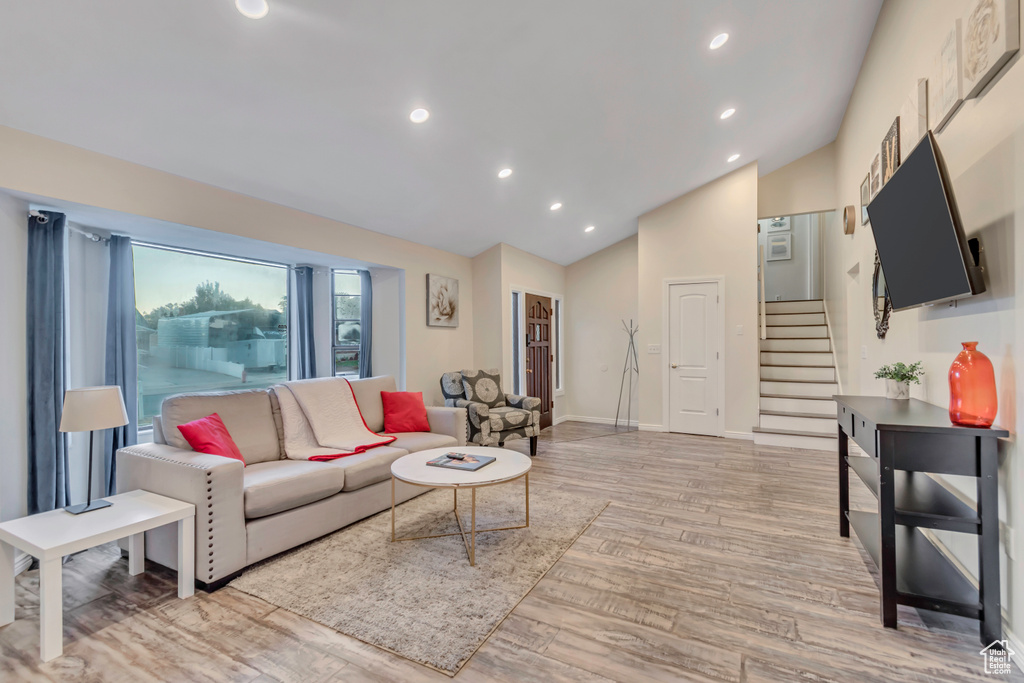 752 E CHAD CIR Midvale, UT 84047