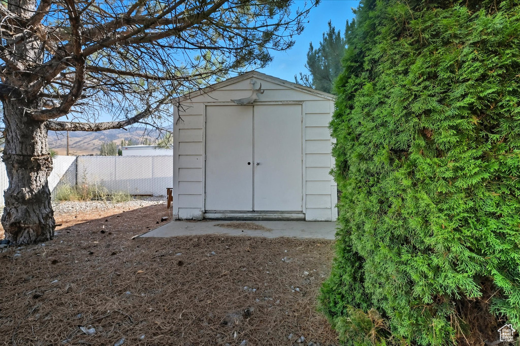 1335 E 2300 N North Logan, UT 84341