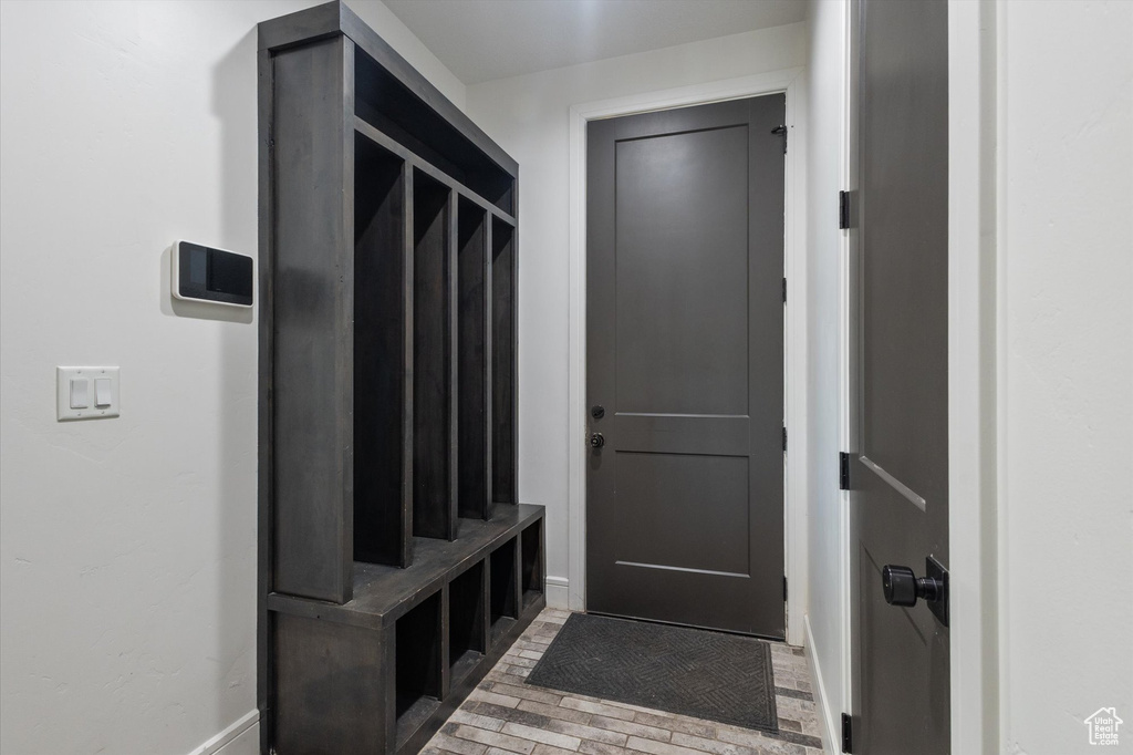 1158 S 980 W Mapleton, UT 84664