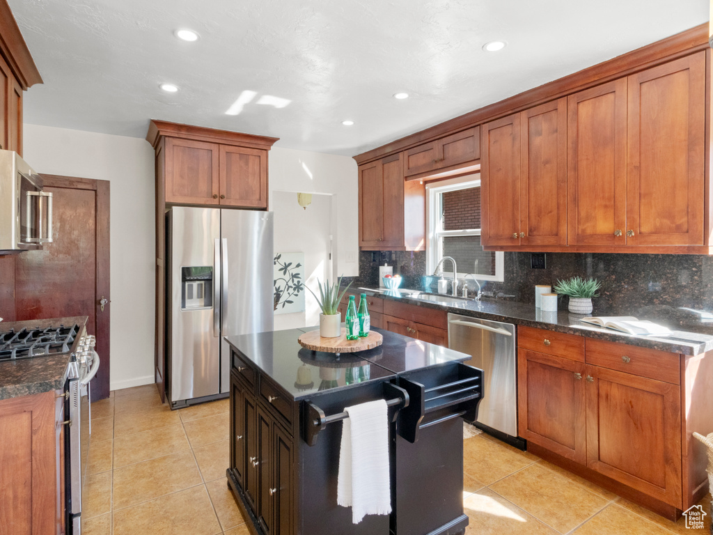 546 N WALL ST Salt Lake City, UT 84103