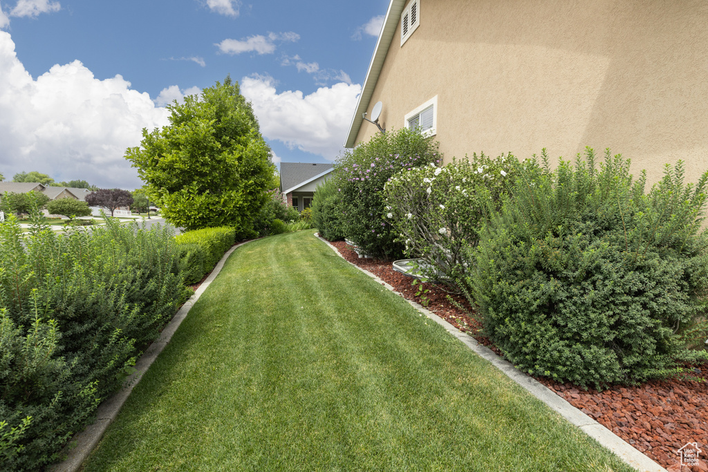 2205 N 600 E North Ogden, UT 84414