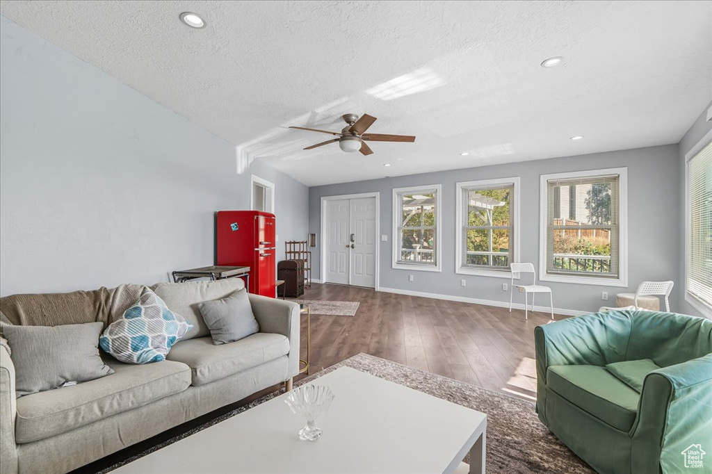 348 N 1350 E Pleasant Grove, UT 84062