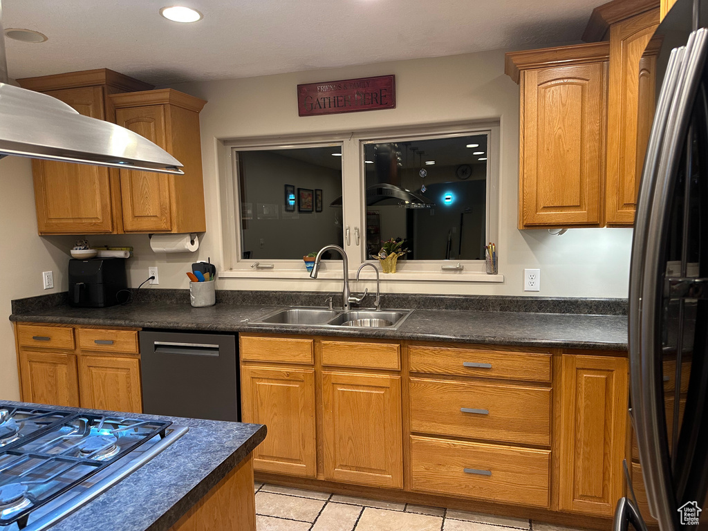 4591 S 600 E Murray, UT 84107