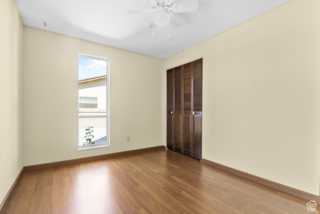 272 N PIN OAK LN Kaysville, UT 84037