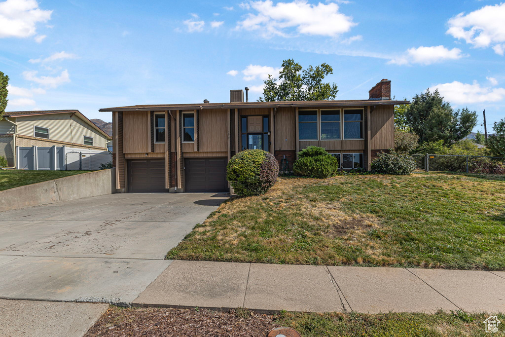 272 N PIN OAK LN Kaysville, UT 84037