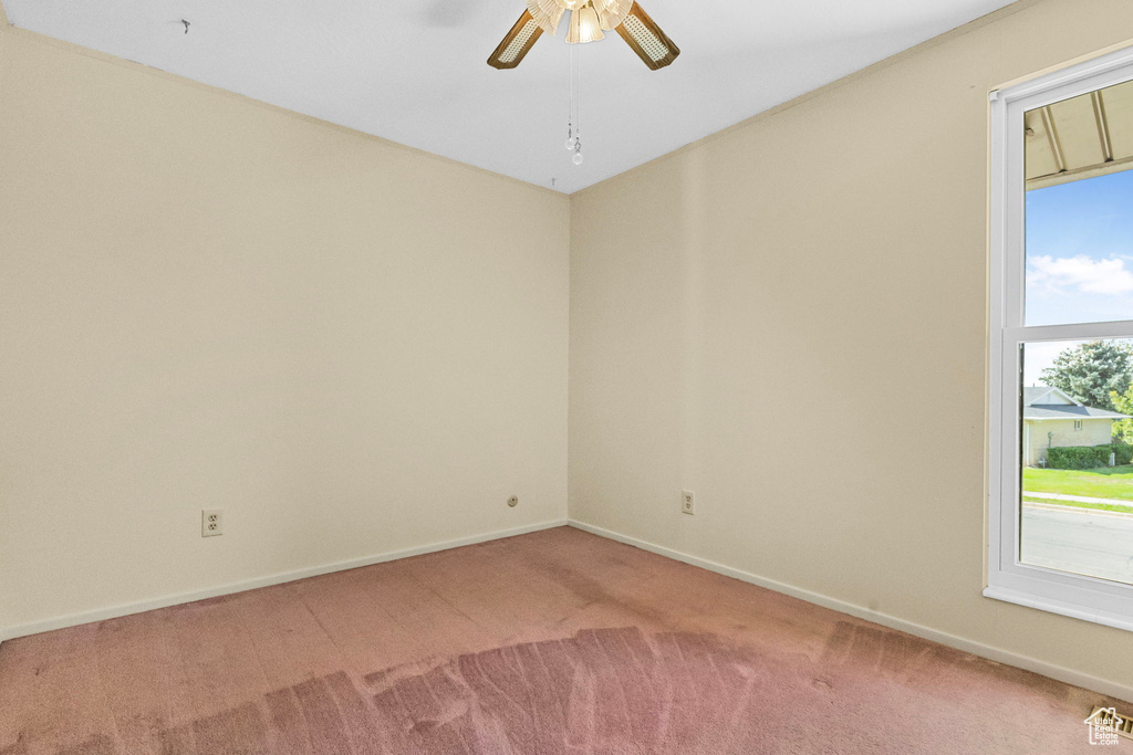 272 N PIN OAK LN Kaysville, UT 84037