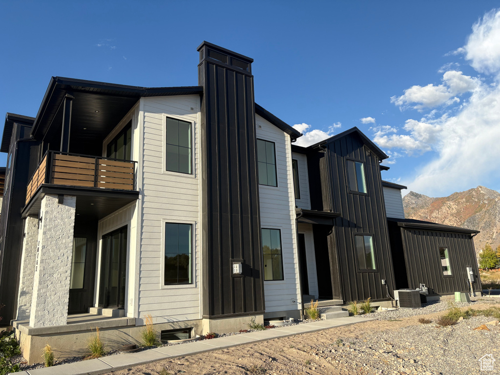 10763 N DOSH LN Highland, UT 84003