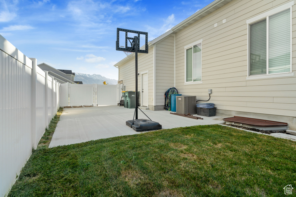 2539 N 300 E Lehi, UT 84043
