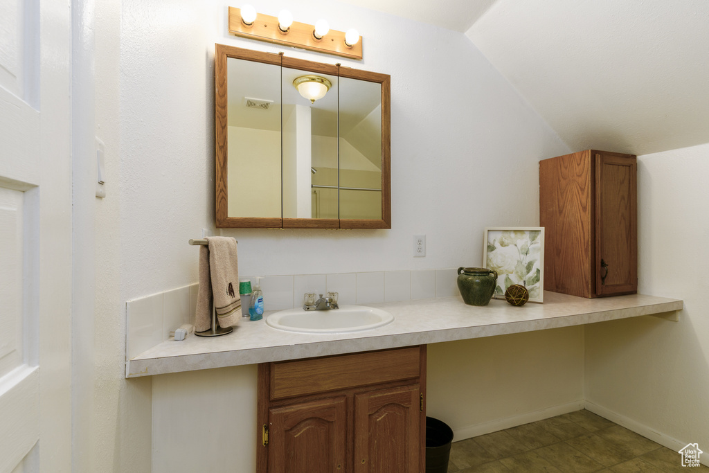 Photo 27 for MLS #2114343 at 260 S 1st