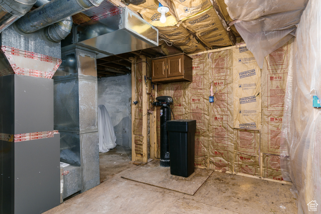 Photo 33 for MLS #2114343 at 260 S 1st