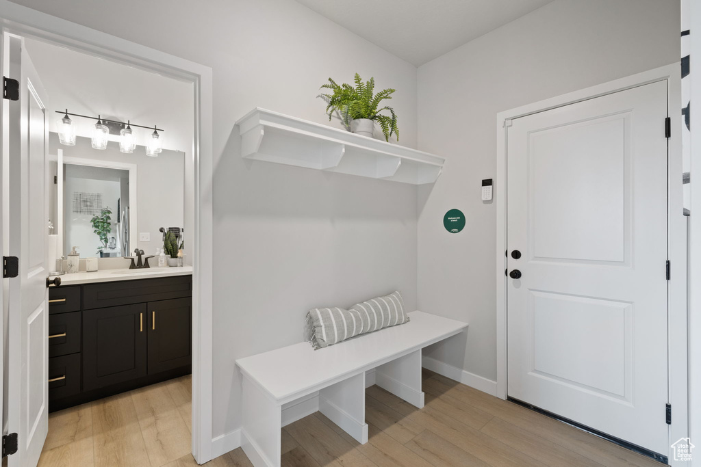 Photo 15 for MLS #2114344 at 187 N Mia Cv #13