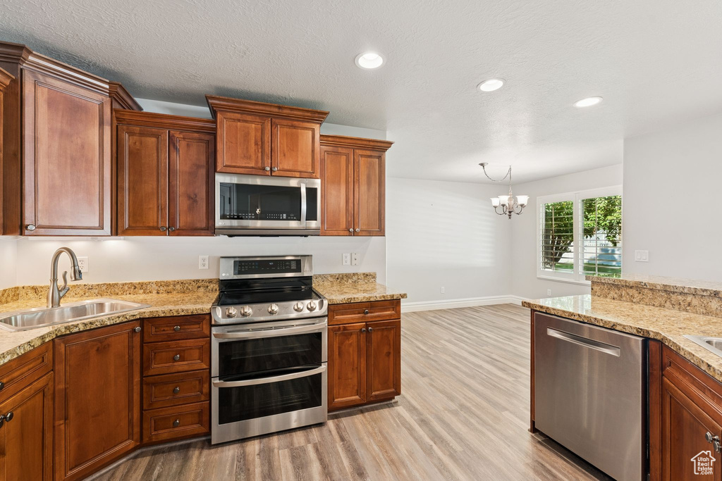 Photo 11 for MLS #2114346 at 3938 W Iris Ave