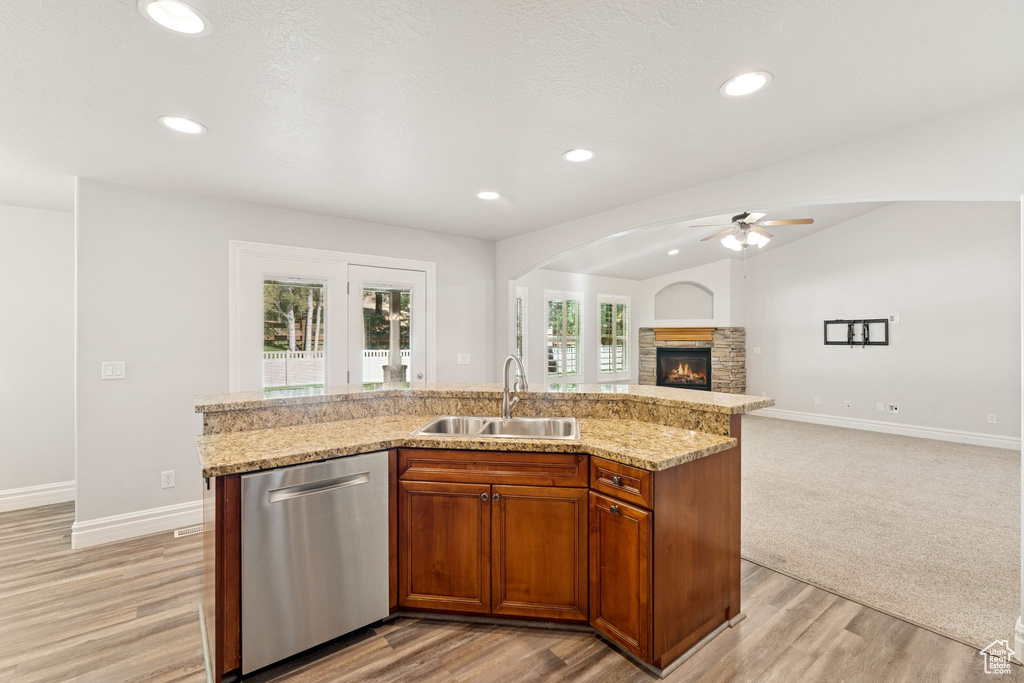 Photo 10 for MLS #2114346 at 3938 W Iris Ave