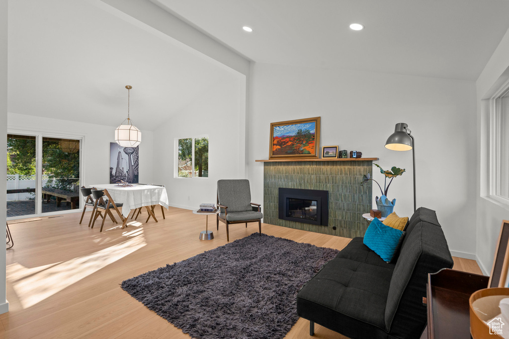 Photo 4 for MLS #2114347 at 74 Park Ln