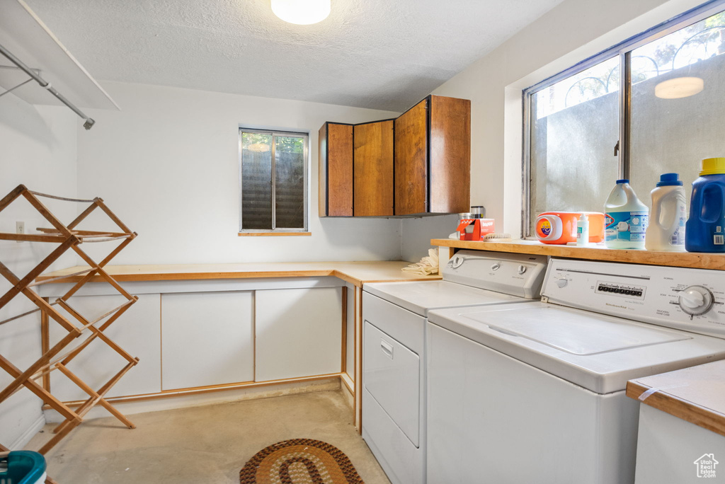 2646 E SNOW MOUNTAIN DR Sandy, UT 84093
