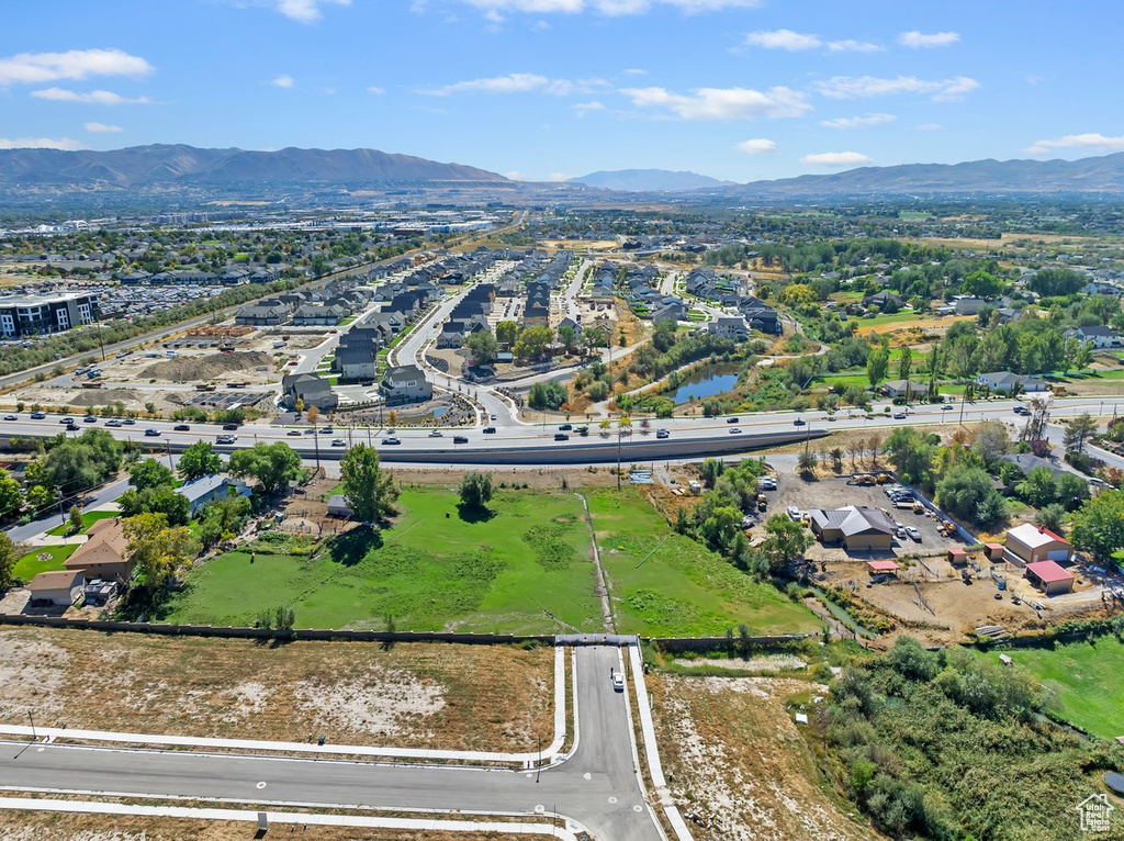 500 W WILLOWCREEK South Jordan, UT 84009