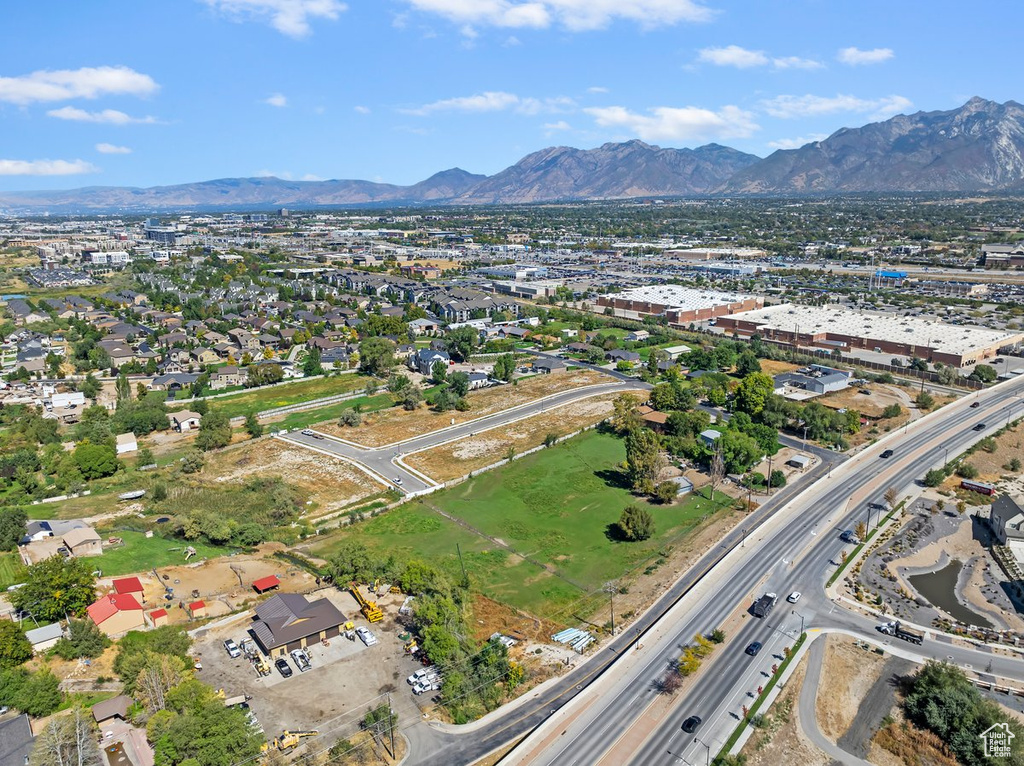 500 W WILLOWCREEK South Jordan, UT 84009