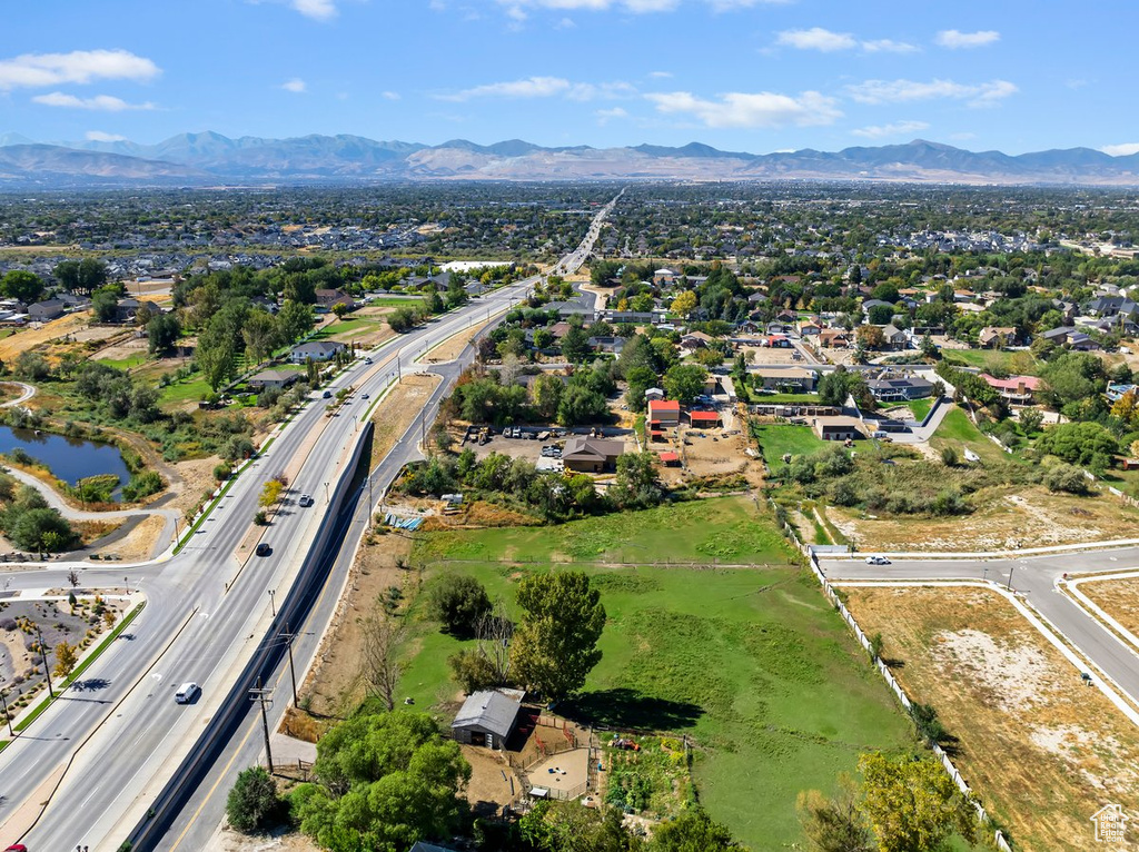 500 W WILLOWCREEK South Jordan, UT 84009