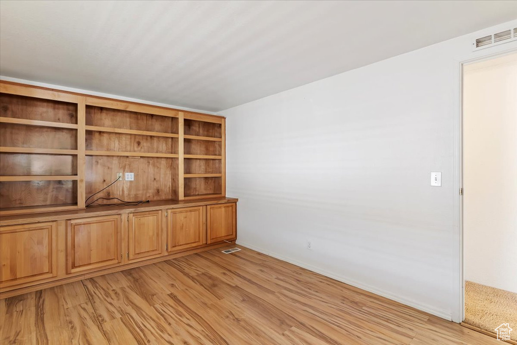 Photo 5 for MLS #2114356 at 1111 N 2000 West #201