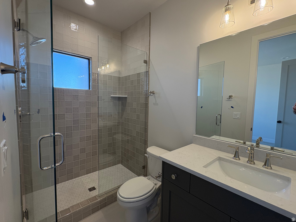 298 N AMBER LN. Layton, UT 84041